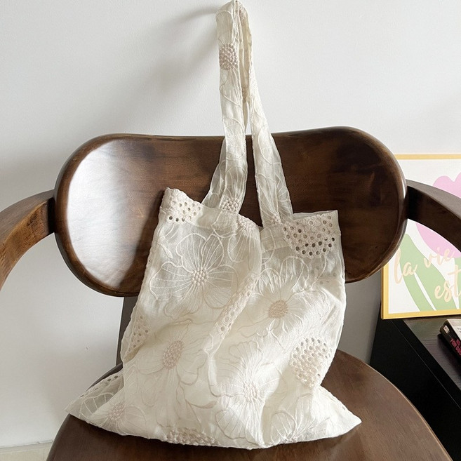 트렌도가 데이지 꽃 플라워 레이스 페니닌 에코백 가벼운 가방 숄더백 데일리백