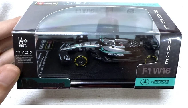 페라리 부라고 1:64 2025 맥라렌 F1 모델 헬멧 포함 합금 어처 다이캐스트 포뮬러 레이싱카 장난감 MCL39, 01 1-64 W16-63