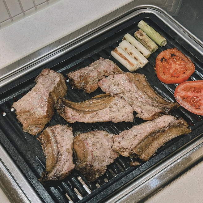 [양평로컬맛집 쏭바베큐] 참나무 장작에 구워 숯불향 가득한 소금등갈비바베큐 800g, 900g, 1개