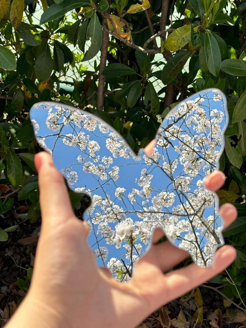 [분위기 변신] 인테리어거울 비대칭 디자인 고급거울 주문제작, 2mm 원 지름 8cm (접착)