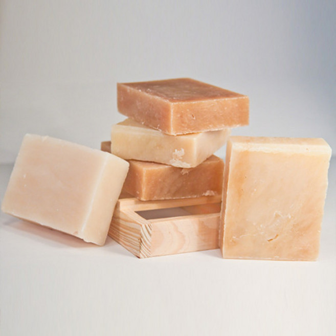 캔들이케아 천연수제 비누 만들기 DIY 키트 1kg - 10개 EM 크리스탈 비누베이스 14종 천연분말가루 택1, 크리스탈비누베이스+민무늬4구하트+편백, 1개