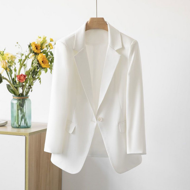 여성 미니멀 슬림핏 정장 자켓 빅사이즈 봄 가을 세련된 디자인 캐주얼 오피스룩 블레이저 면접 아우터