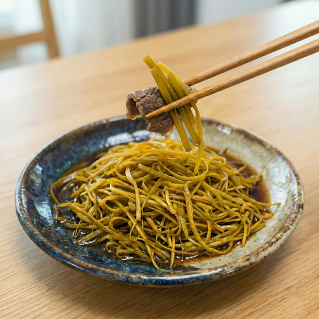 또밥찬 국내제조 간장마늘쫑채 아삭 새콤달콤 장아찌 절임 반찬, 1개, 1kg