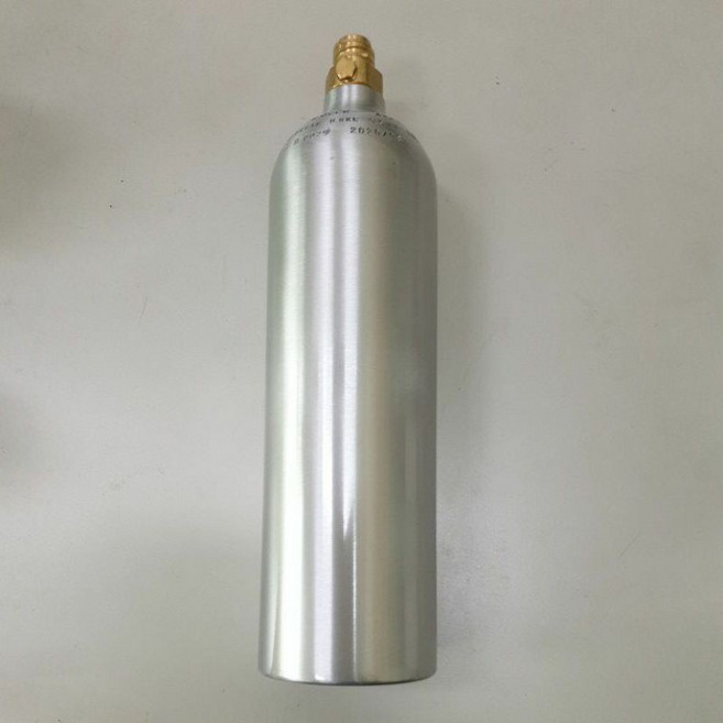 全新氣泡機原廠瓶（全新/非交換瓶內含食用級二氧化碳)各大品牌均適用, 全新680g原廠瓶