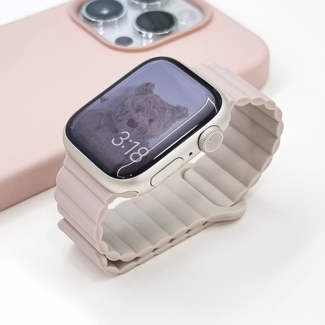 영스피플 애플워치 호환 마그네틱 실리콘 스트랩 10 9 8 7 se2 밴드 40 41 44 45 49, 42/44/45mm, 핑크스타라이트