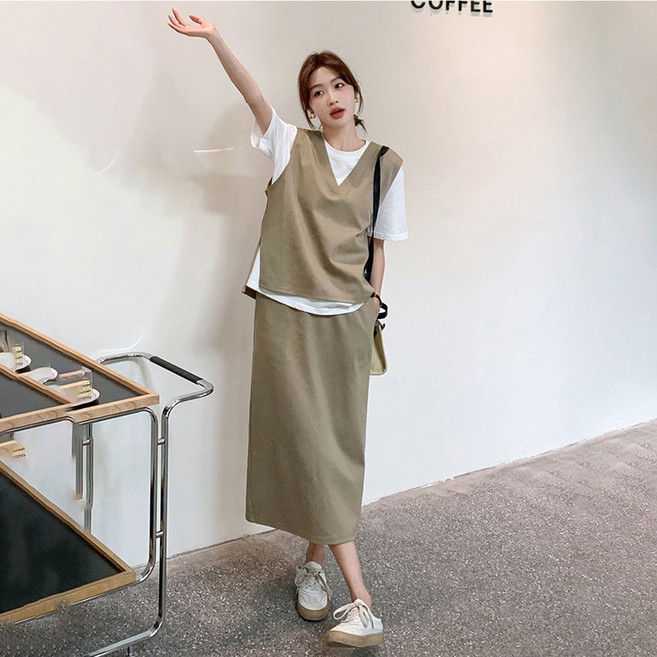 ROYALBELLE 여성 캐주얼 트레이닝복 세트루즈핏 레이어드 티셔츠 미디 스커트 투피스 B0041708