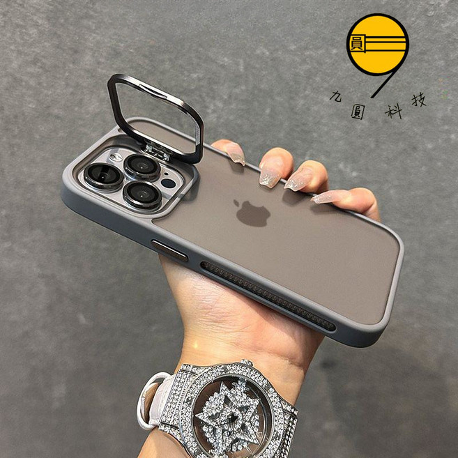 九圓科技 手機殼 磨砂防指紋 送同色鏡頭貼 隱形鏡頭框支架 防摔升級 軍工防摔 緩衝抗衝擊 1:1真機開模 輕薄 透氣 防摔保護殼 多色百搭 自帶磁吸 適用於iPhone17 16 15 14 Pro