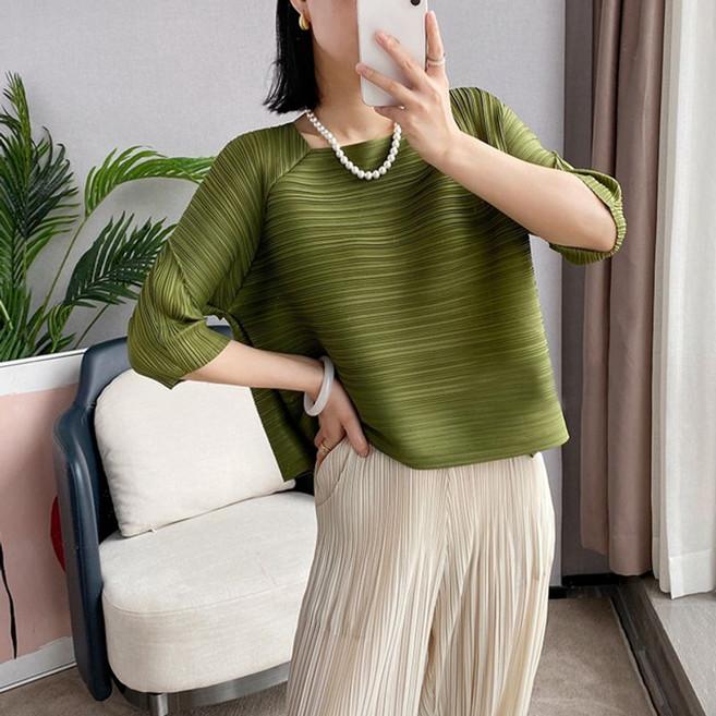 프린플리츠 니듀 7부소매 플리츠 블라우스