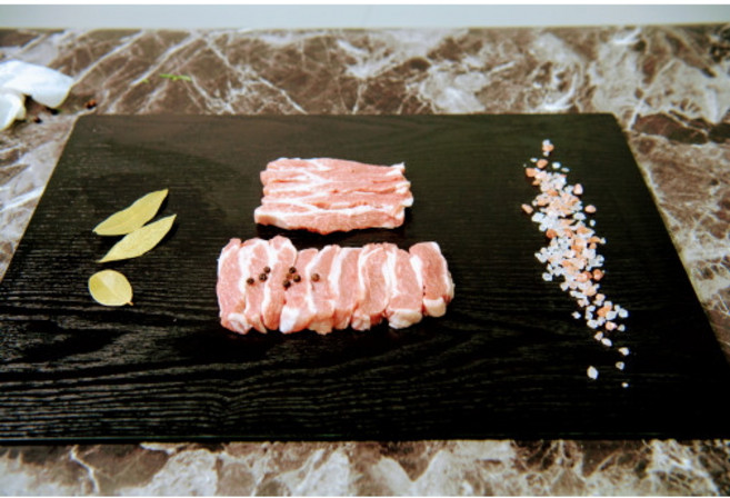 1+등급 한돈 가브리살(구이 국거리용 수육 보쌈용) 냉장, 500g, 1개