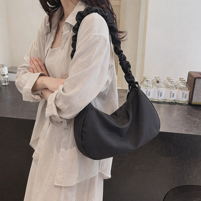 멀론 가벼운 셔링 나일론 숄더 크로스백