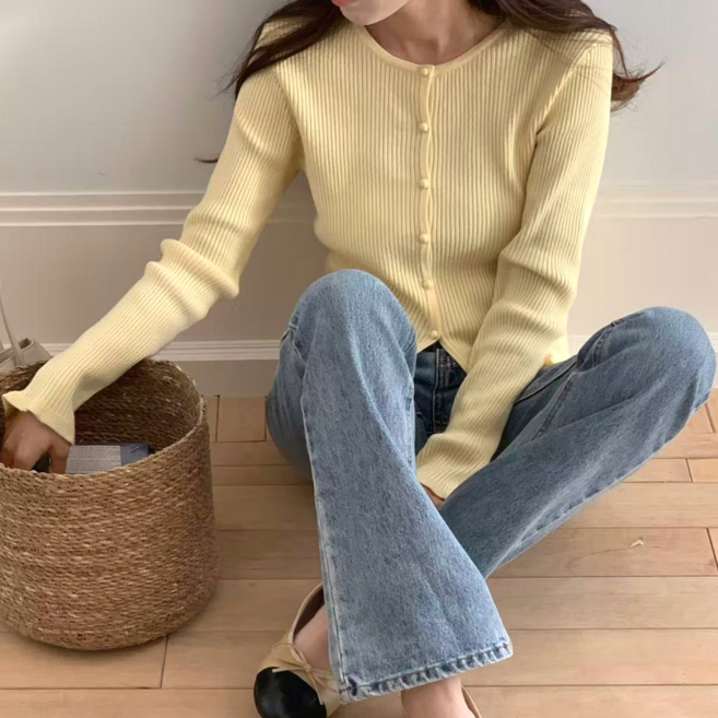 누보마켓 여성 슬림핏 골지 니트 가디건 프릴 퍼프 라운드넥 봄 가디건