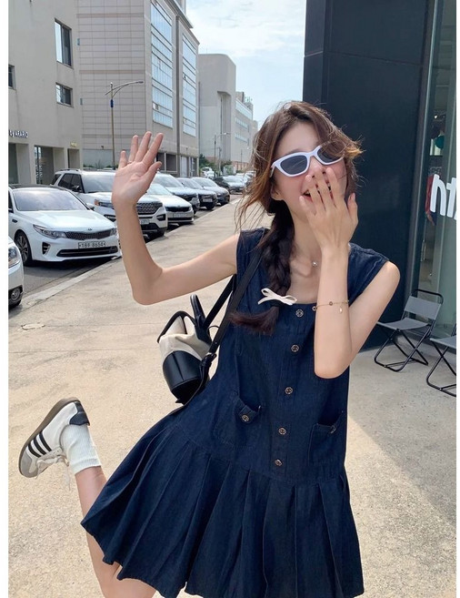 프렌치 여성 여름 빈티지 민소매 데님 원피스 캐주얼 하이웨스트 카라넥 a라인 플리츠 원피스 ZZQ