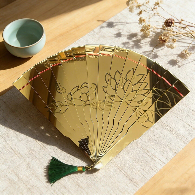 鬼滅之刃 蓮花雕刻 扇子 綠色流蘇 亞克力鏡面 道具, 如圖所示, 1個