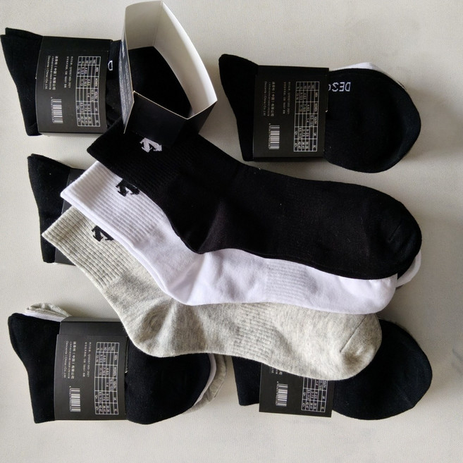 데상트 흑백회색양말 운동양말 남성