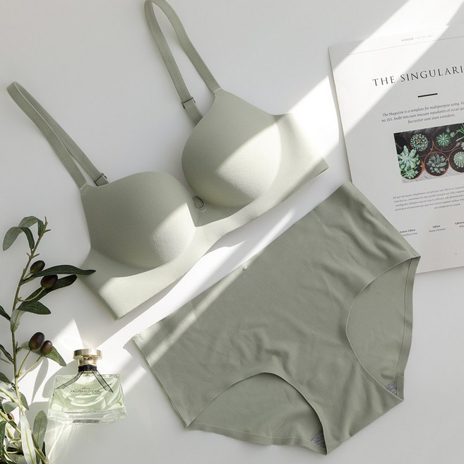 [애프터문] 무봉제 노와이어 브라 팬티 속옷 세트