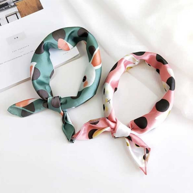 간절기 쁘띠스카프 꾸안꾸스타일 정사각 가방장식 50cm