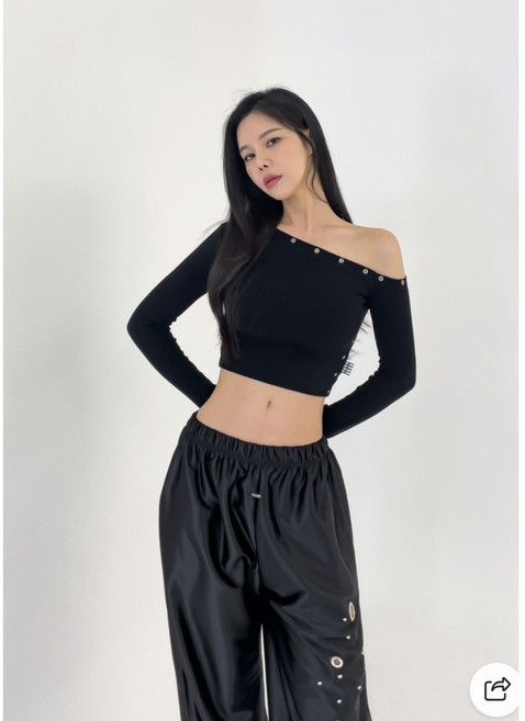 공연복 방송댄스복 줌바댄스복 사이드 아일렛 언발 오프 슬림 크롭티