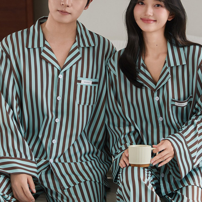 레베로프 긴팔 파자마 여성 남성 잠옷 세트 커플 홈웨어 250743
