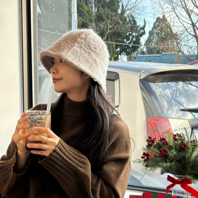 히온 앙고라 벙거지 모자 퍼 버킷햇