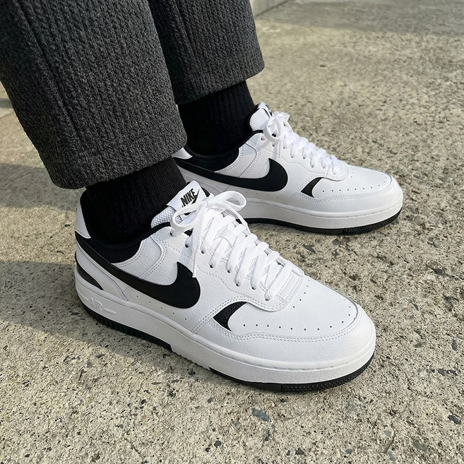 [국내매장판] 나이키 운동화 감마포스 여성 남성 화이트 흰검 DX9176-100