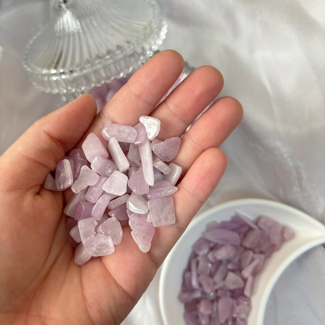 紫鋰輝水晶碎石 7-9mm 淨化擺件, 1個, 【紫鋰輝｜7-9mm】安撫情緒、內在平靜