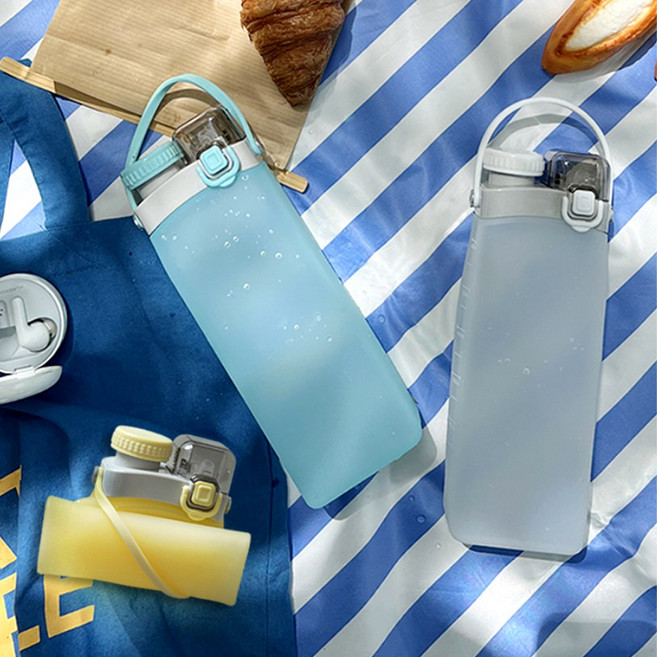 [리본제이]1+1 무디타 플래티넘 실리콘 물병 접이식 롤업 텀블러 물통 600ml 빨대텀블러 휴대용 물통, 옐로우 + 스카이블루