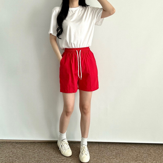 비토샵 여성용 아이스쿨링 장마철 아노락 바람막이 반바지 생활방수 입는순간 체감온도 -5 바스락 베이직 4부 나일론 쇼츠 밴딩 여름반바지 국내생산 물놀이