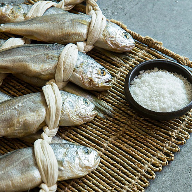 영광굴비 법성포굴비 반건조 생선 명절선물 20미, 1.4 kg (14-16cm 내외) 20미, 1개