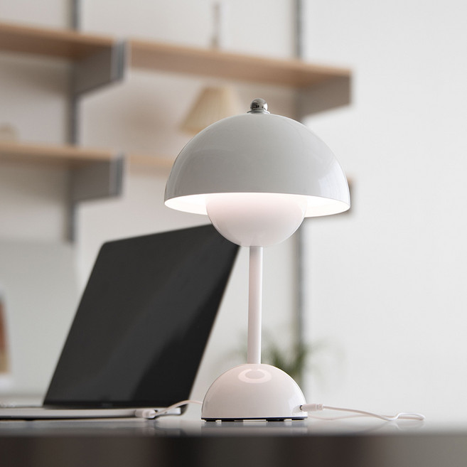 사는잼 LED VP9 테이블 충전식 침실 수면 스탠드 무드등 3단계 밝기조절가능, 화이트