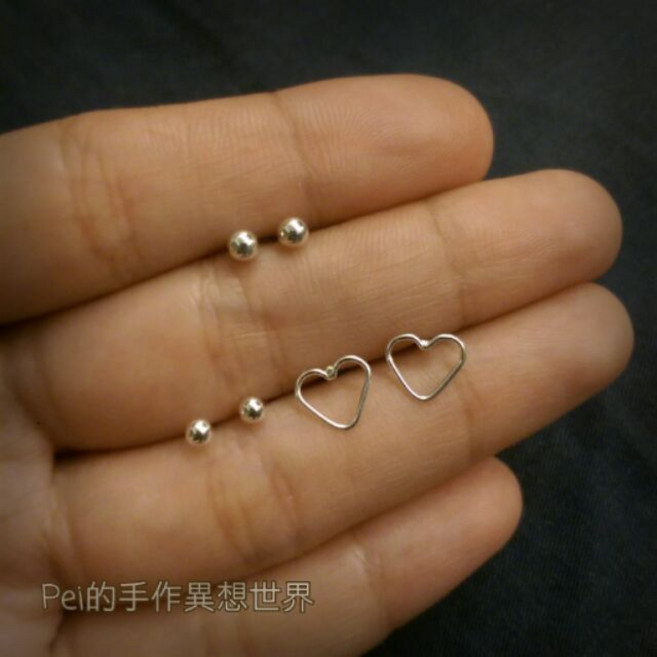 佩配 純銀耳針 愛心耳環