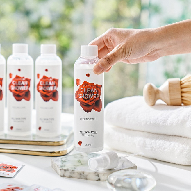 클린샤워 프리미엄 때혁명 30종 (본품8병+파우치21장+미스트건1개), 8개, 250ml