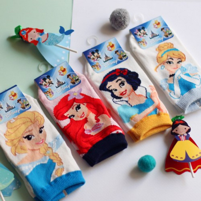 더프리젠[어린이집 유치원생일답례품]캐릭터 히어로 공주양말+간식선물 구디백 아동양말 간식선물