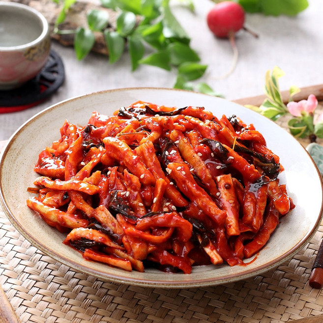 무말랭이무침 1kg 젓갈 반찬 무말랭이 밥도둑 반찬단지 쪽빛누리, 1개