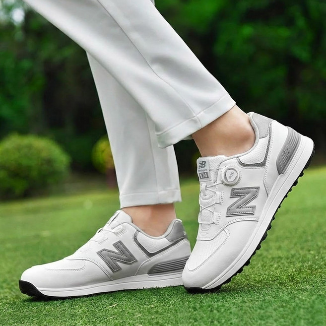 뉴발란스 574 보아 레더 골프화 화이트실버 국내매장판