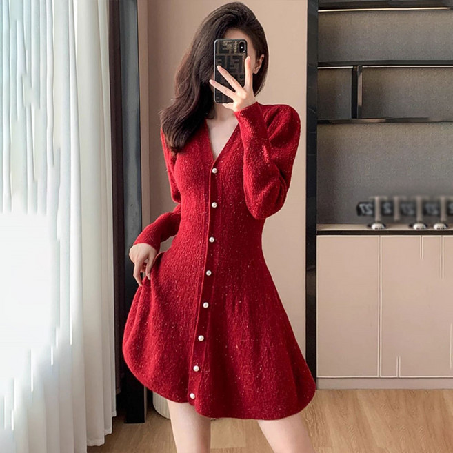 TKX 니트 미니원피스 여성 V넥 가을 겨울 심플 스타일 슬림핏 진주 버튼 장식 K37