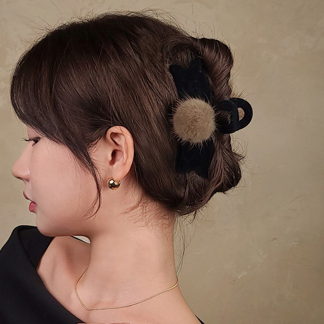 초콜리트쥬얼리 라푼 6컬러 리얼 밍크 퍼 겨울 벨벳 블랙 리본 빅 헤어 집게핀