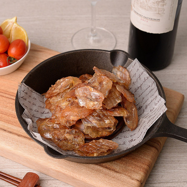 간편한 술안주 먹거리 모음 캠핑 마른안주 아이간식 버터오징어, 1개, 구운동전쥐포 300g