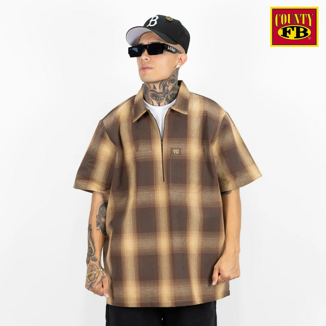 FB COUNTY 체커 하프집업 반팔 셔츠