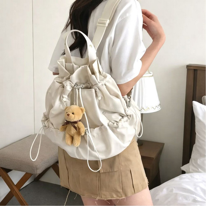 [국내정품] 노스페이스 화이트라벨 3way 미디움 백 여성 백팩 숄더백 슬링백 베일로스 곰돌이 키링 구성