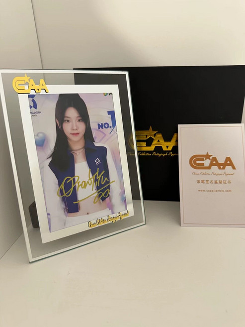 EAA 喬一魚 簽名照 附鑑定證書 禮盒裝, 5, 樣式