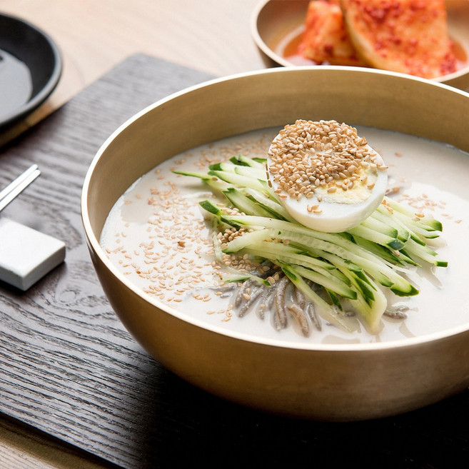 아름다운정성 국산콩가루 서리태가루 콩국수용 스프용 콩물 두유 검은콩가루 볶은 콩 단백질 쉐이크, 우리콩콩물가루 1.2kg, 1개, 1.2kg