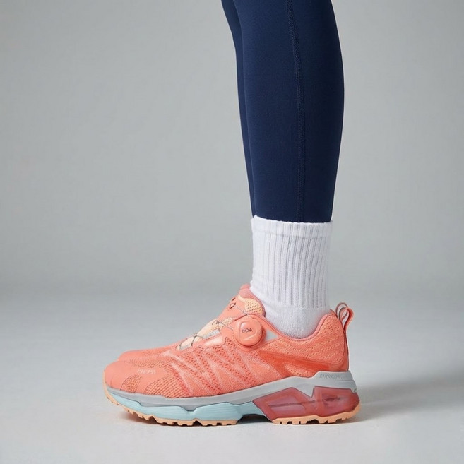 네파 여성 트레킹화 등산화 하이킹화 워킹화 데일리 다이얼