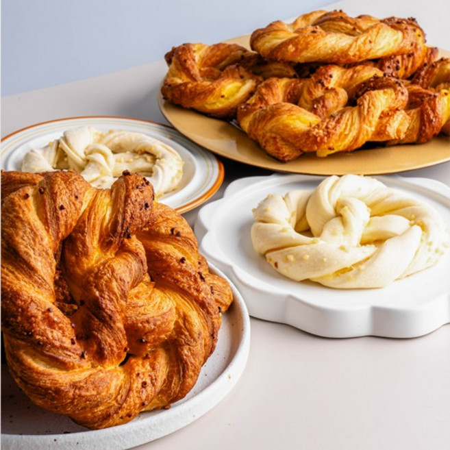 [카페노리] 냉동생지 - 커스터드 프레즐, 1.25kg, 1개