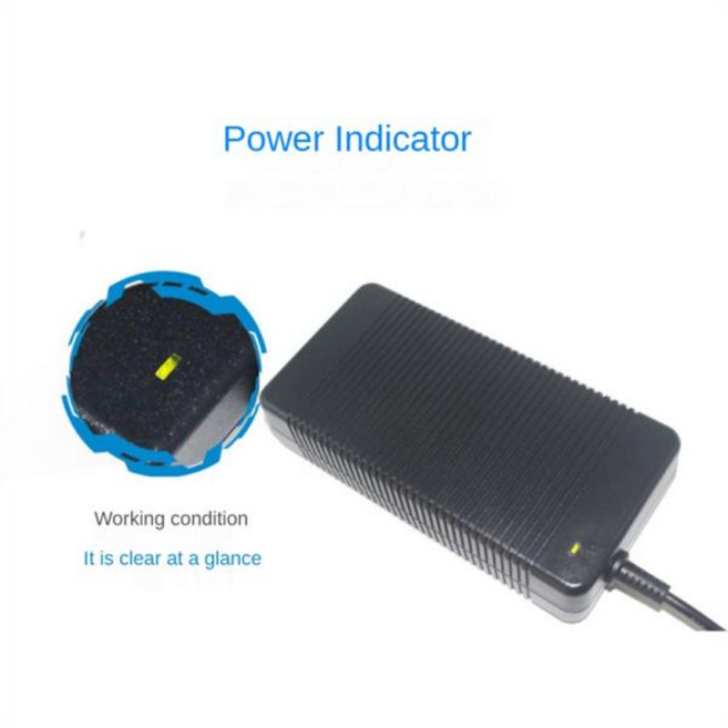 A61K 12V 20A AC 어댑터 충전기 (PSU 차량용 자동차 미니 ITX 노트북 공급 전원 5.5X2.5Mm 예비 부품), 1개