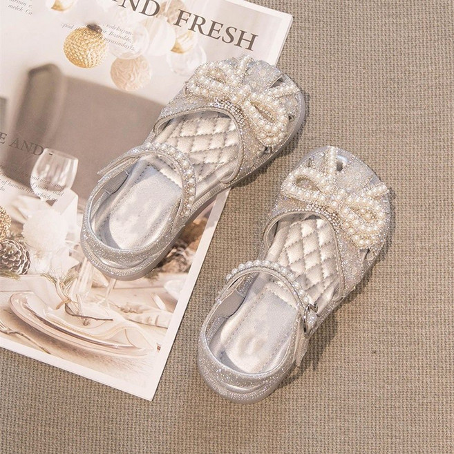 블라벨리 여아 신발 가방 앞코 샌들 여아 프린세스 슈즈 2024 여름 소프트 바닥 패션 주니어 비치 슈즈HY331