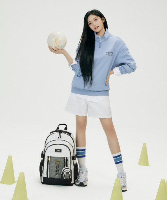 내셔널지오그래픽 NATIONALGEOGRAPHIC [이서 ]N261USW922 론트라 그래픽 세미오버핏 하프집업 맨투맨 GBLUE N261USW922102 170542