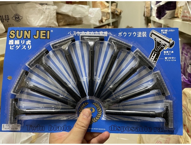 SUN JEI/u00ae 廣角式刮鬍刀, 1個