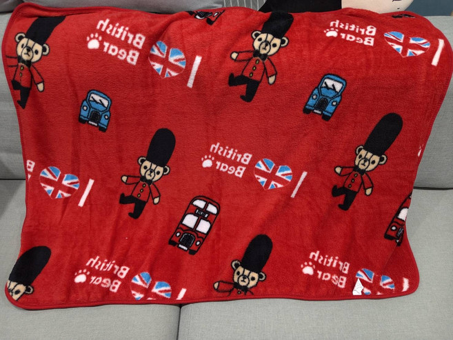 British Bear 絨毛毯, 寢具 冷氣毯 嬰兒毯 紅底 英國熊