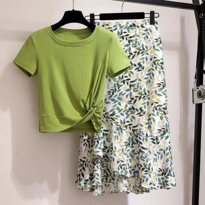 해피유통 여성 투피스세트 반팔티+ 플라워 스커트 세트jhlqy