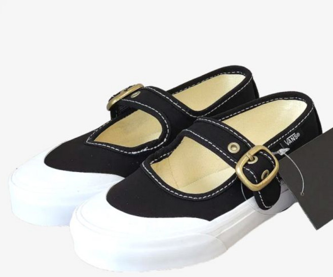 [국내매장판] 반스 키즈 메리 제인 블랙 트루 화이트 VN000CRX6BT 토들러 아동 유아 여름 스니커즈